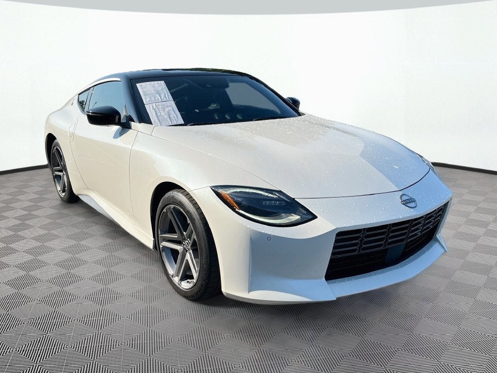 2025 Nissan Z Sport