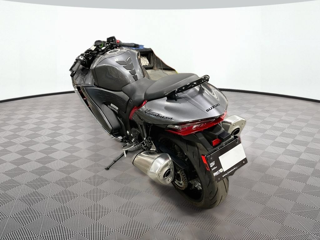 2024 SUZU NA NA