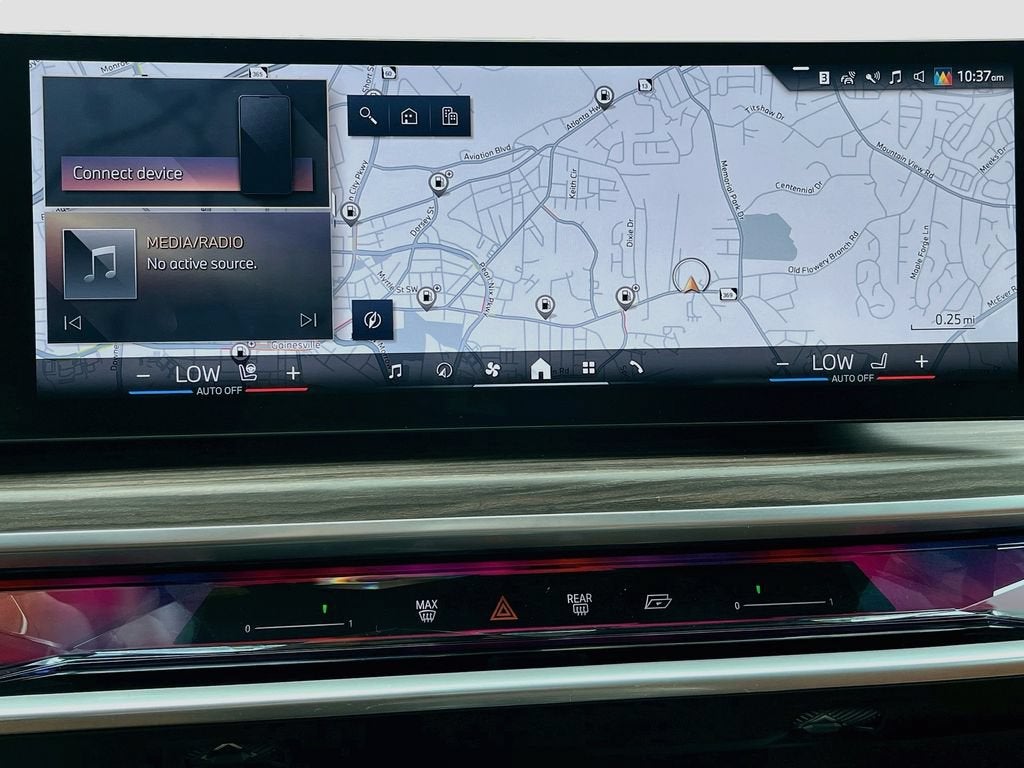 2023 BMW 7 Series 740i