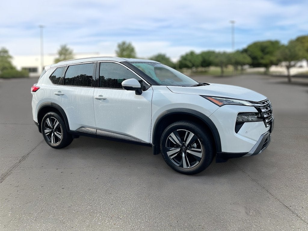 2024 Nissan Rogue SL