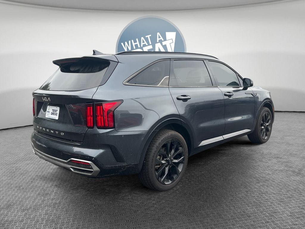 2022 Kia Sorento SX