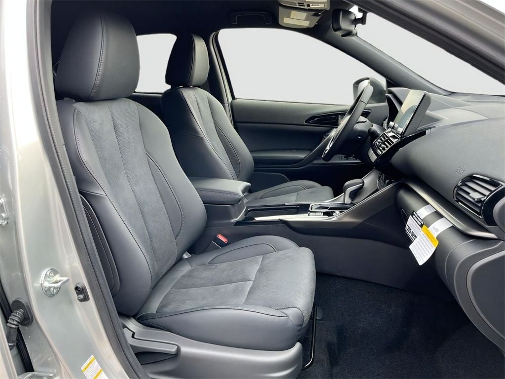 2026 Mitsubishi Eclipse Cross Base