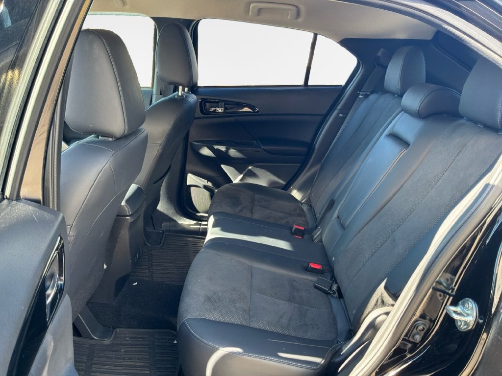 2024 Mitsubishi Eclipse Cross Base