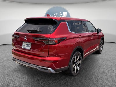 2026 Mitsubishi Outlander SE