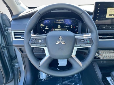 2026 Mitsubishi Outlander SEL
