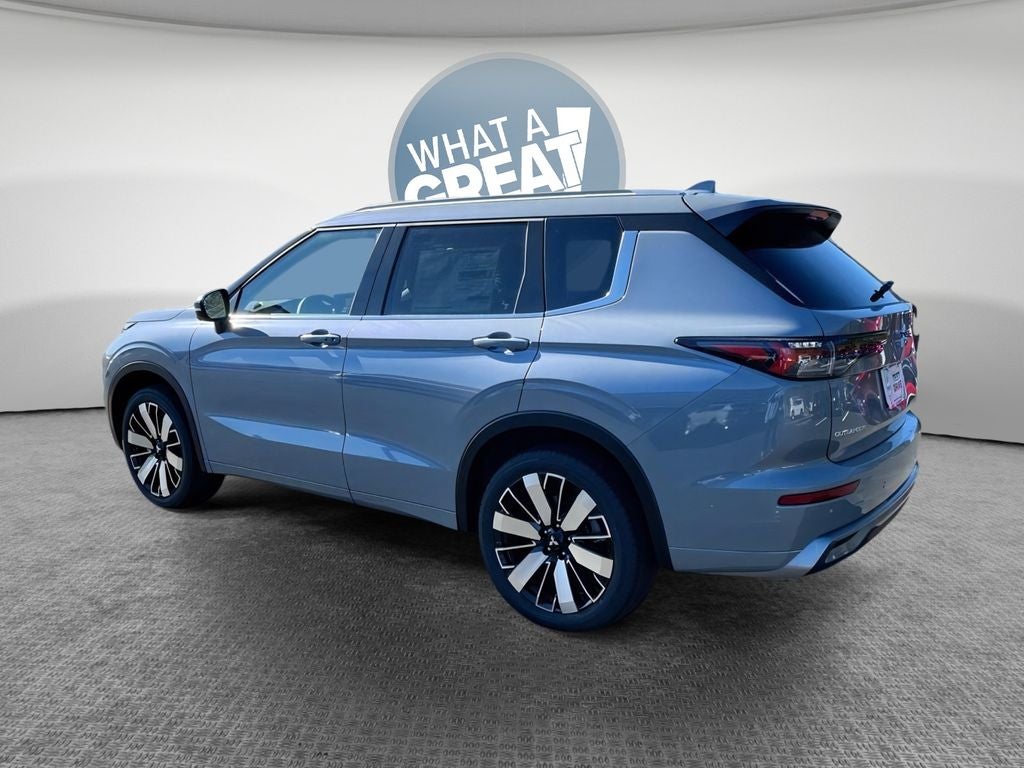 2026 Mitsubishi Outlander SEL