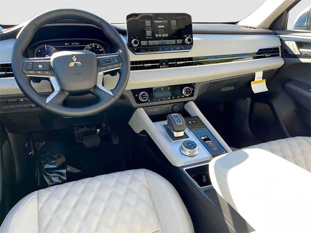 2025 Mitsubishi Outlander PHEV SEL