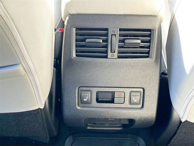 2025 Mitsubishi Outlander PHEV SEL