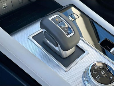2025 Mitsubishi Outlander PHEV SEL