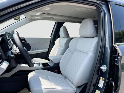 2025 Mitsubishi Outlander PHEV SEL