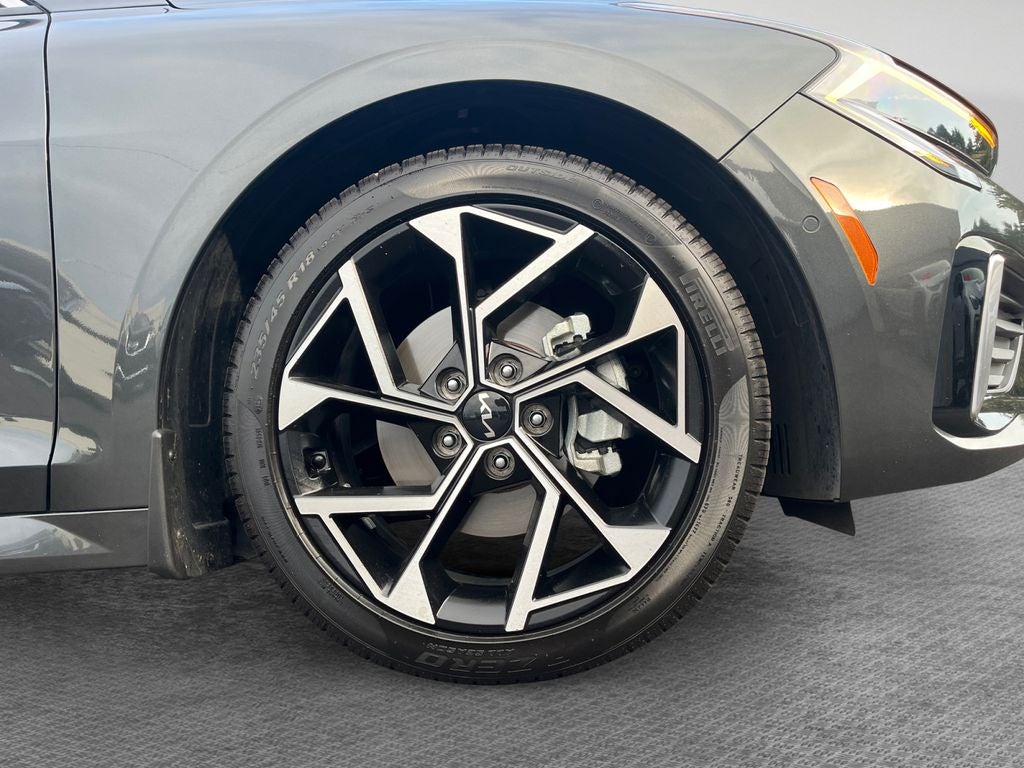 2025 Kia K5 EX