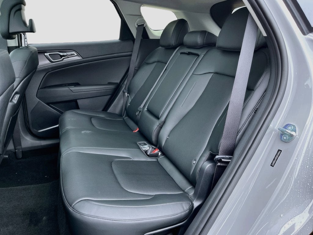 2027 Kia Sportage Hybrid EX