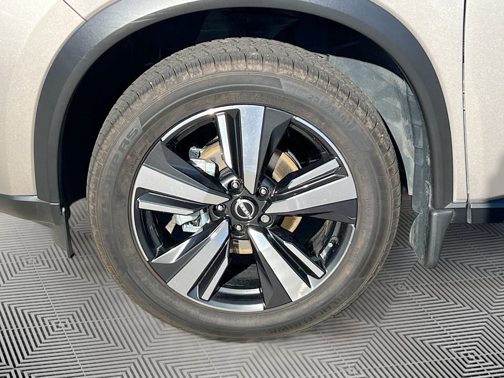 2022 Nissan Rogue SL