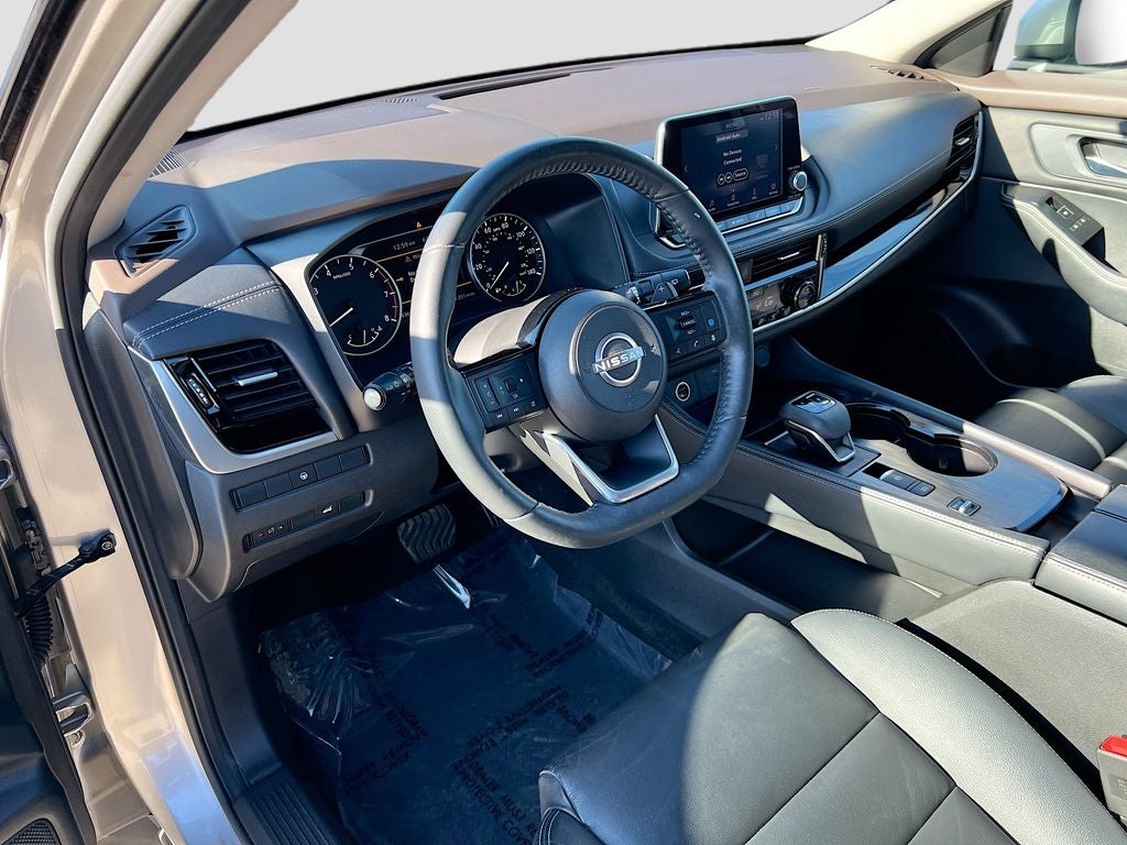 2022 Nissan Rogue SL