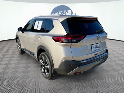 2022 Nissan Rogue SL