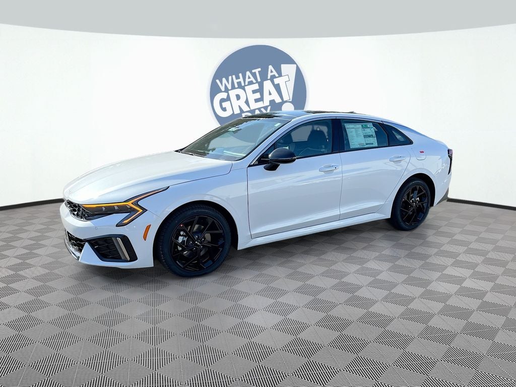 2026 Kia K5 GT-Line