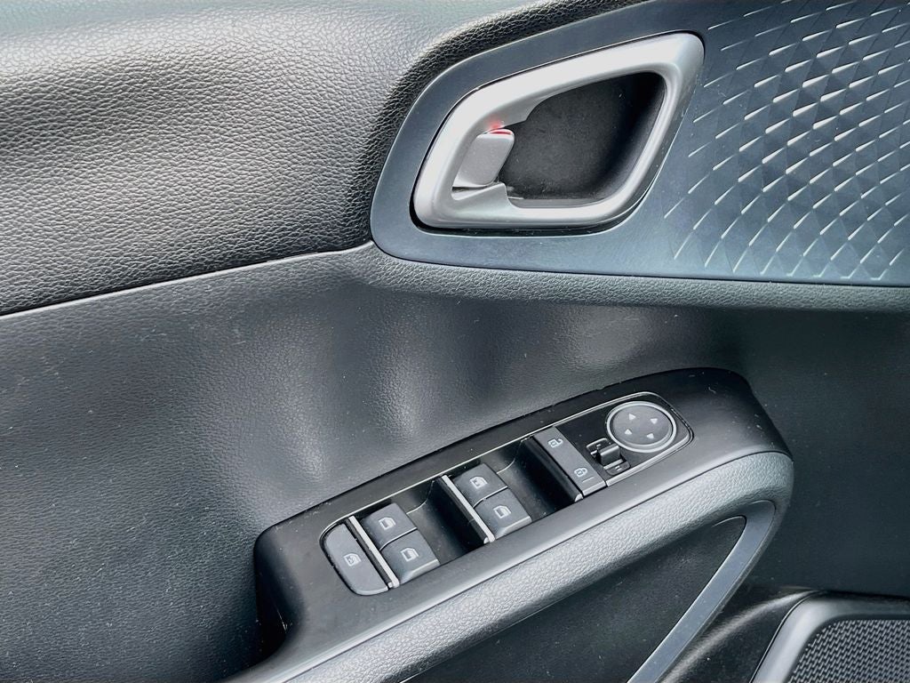 2023 Kia Soul EX