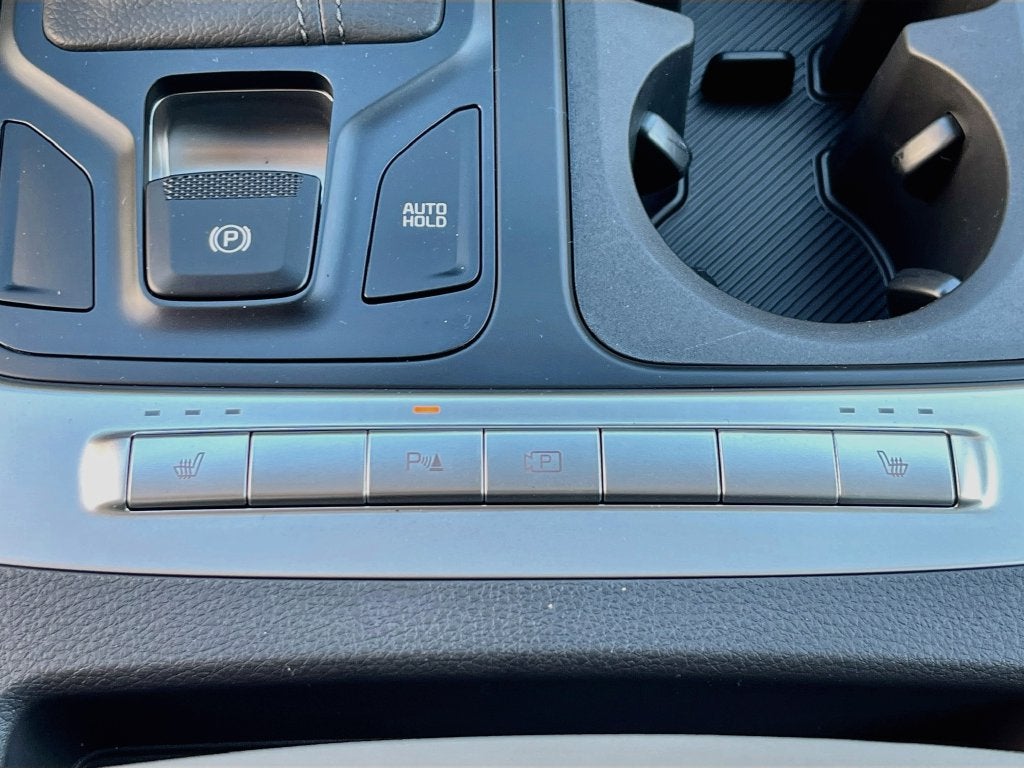 2027 Kia Carnival LXS