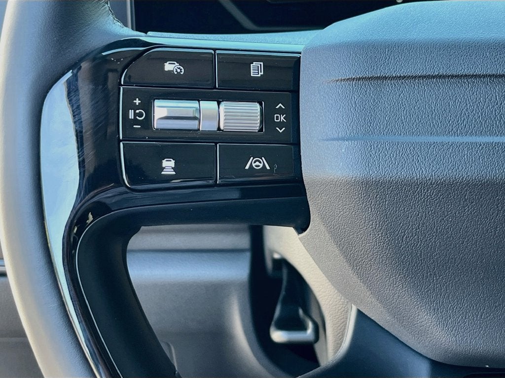 2027 Kia Carnival SX