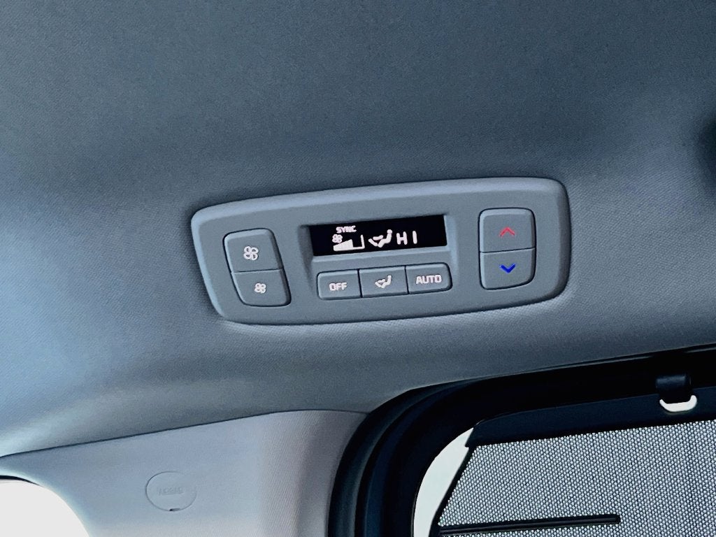 2027 Kia Carnival Hybrid SX